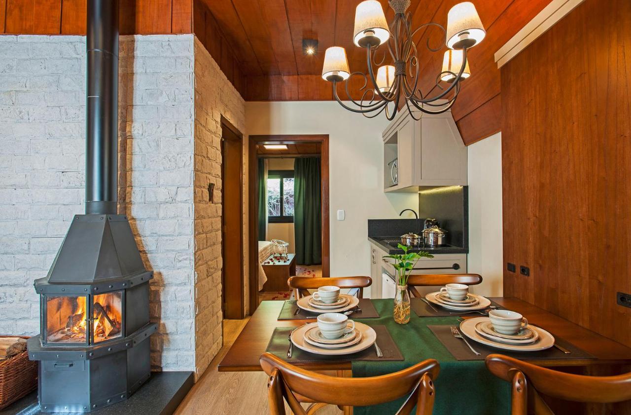 Hotel Fioreze Chales Грамаду Екстериор снимка