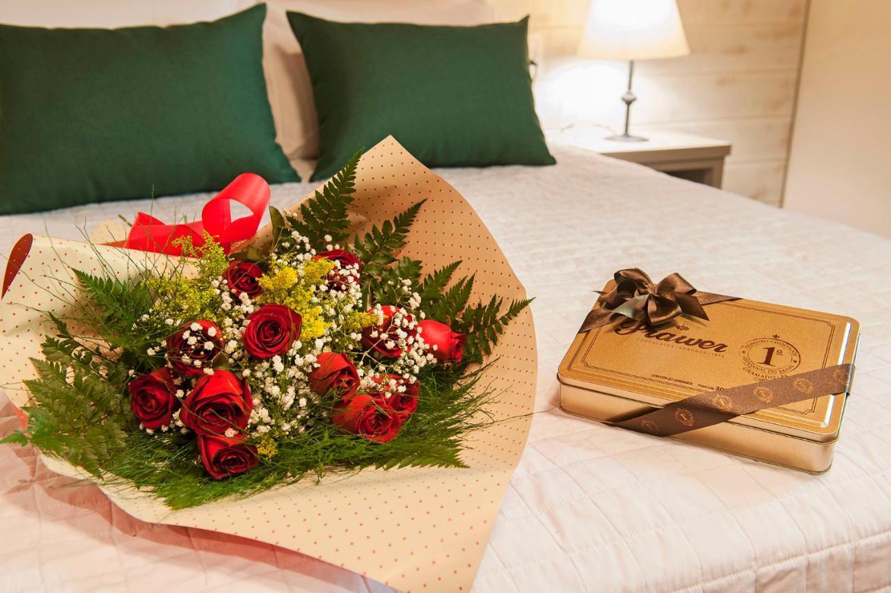 Hotel Fioreze Chales Грамаду Екстериор снимка