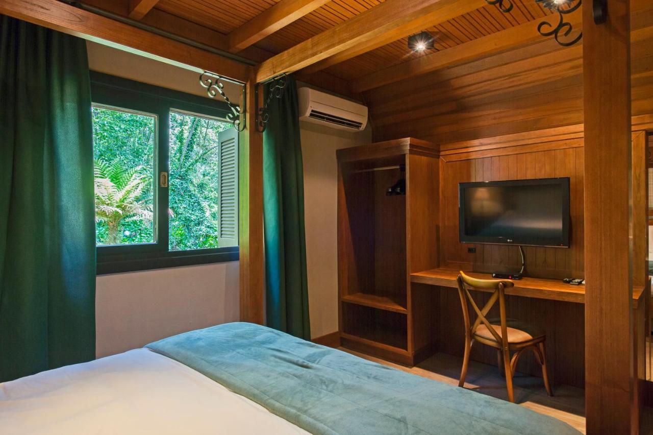 Hotel Fioreze Chales Грамаду Екстериор снимка