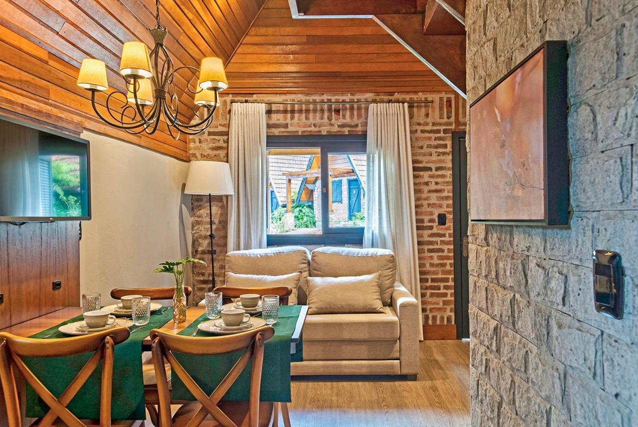 Hotel Fioreze Chales Грамаду Екстериор снимка