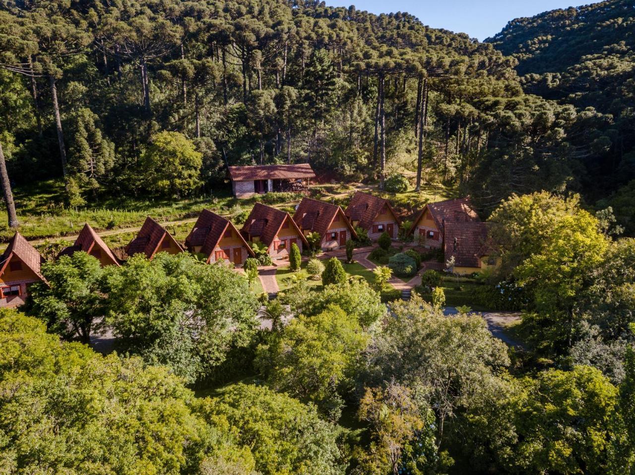 Hotel Fioreze Chales Грамаду Екстериор снимка
